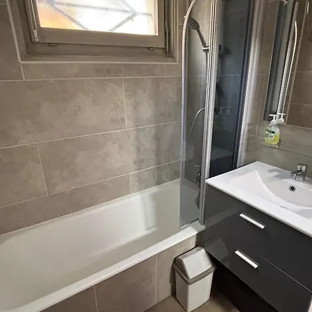 Au Pied Des Pistes Avec Terrasse, Parking Et Animaux Acceptes! - Fr-1-692-102 Apartment *
